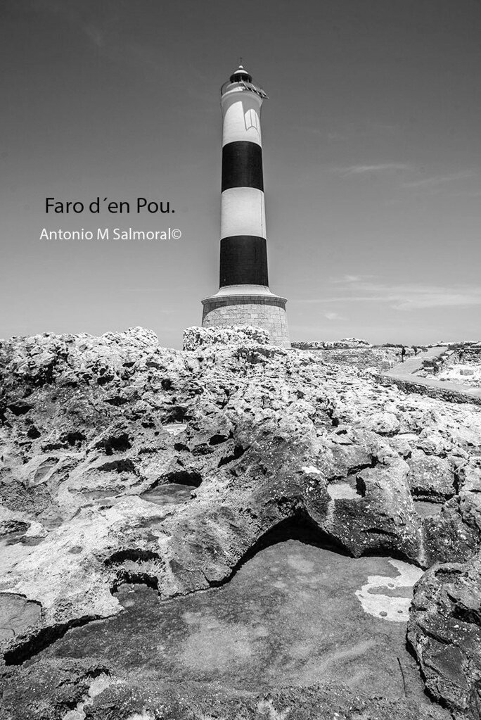 El costo de cuidar con cariño a los mayores